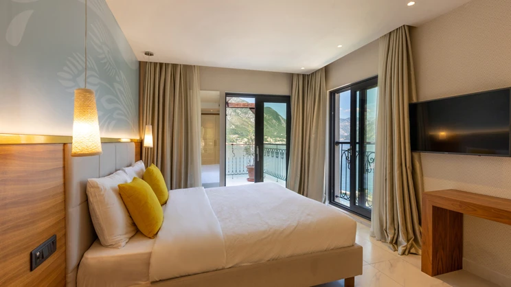 Huma Kotor Bay Hotel & Villas